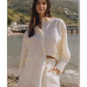 Daily Drills Oversized Poplin Button Down Womens ML Yellow Stripe